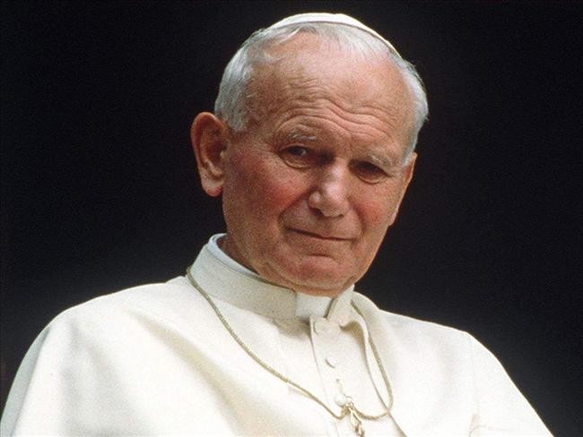 Mądrzejsi od Jana Pawła II?
